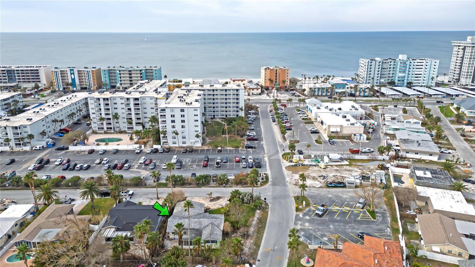 North Redington Beach, FL 33708,17271 2ND ST E