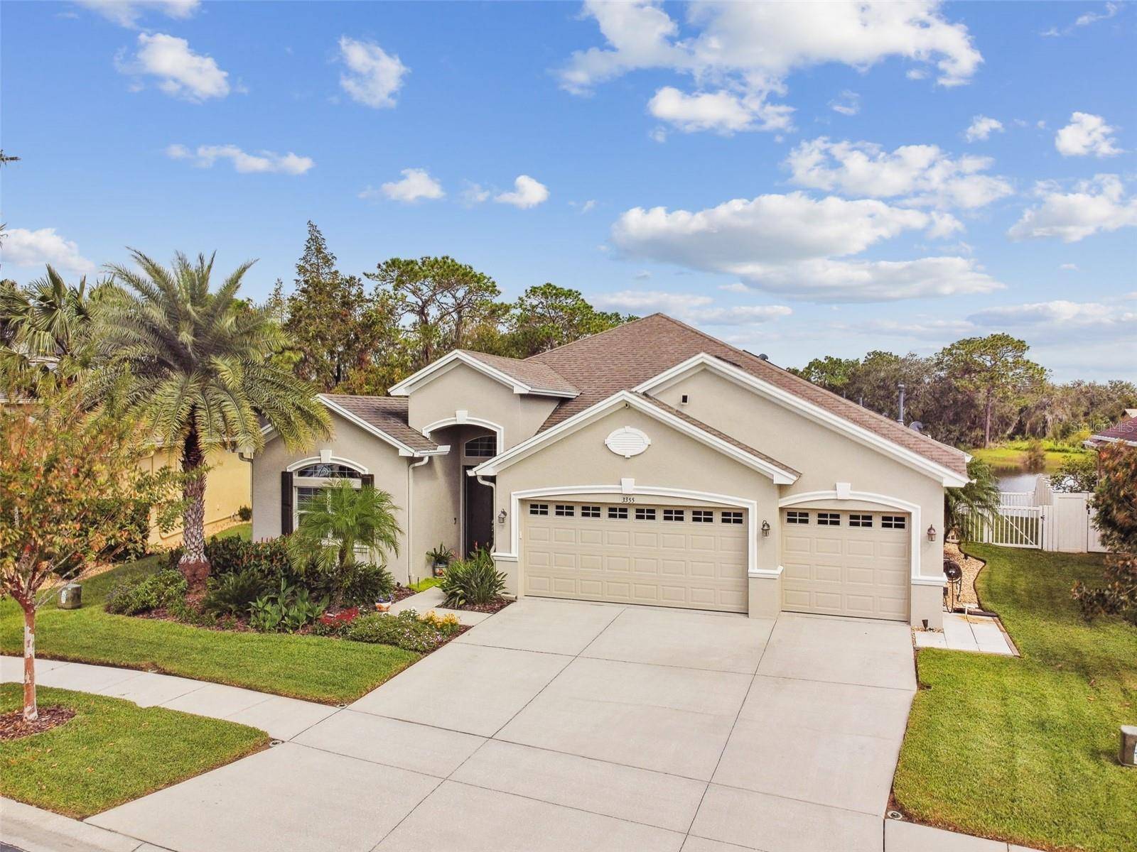 Land O Lakes, FL 34638,3355 DIAMOND FALLS CIR