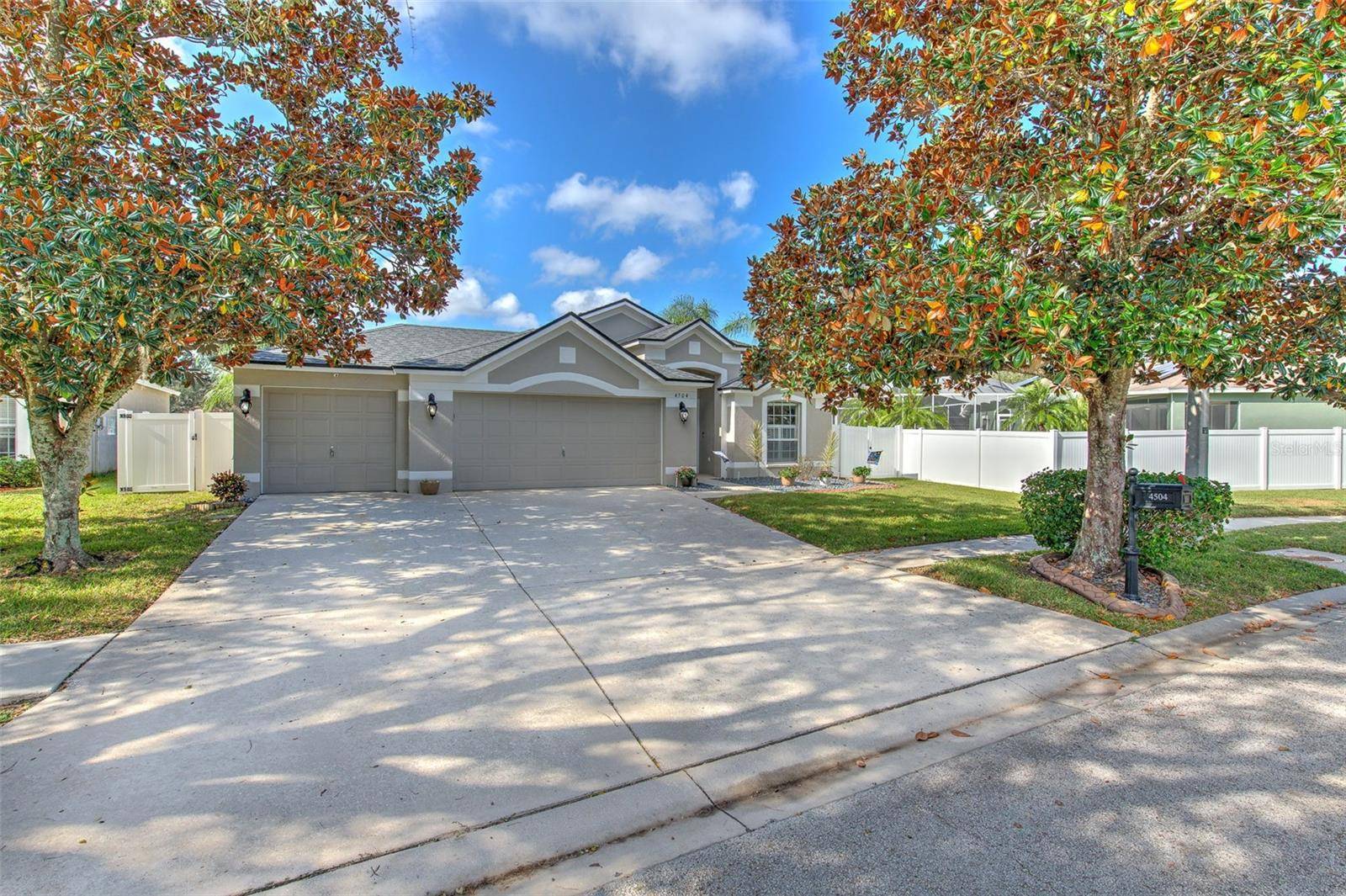 Valrico, FL 33596,4504 PORTOBELLO CIR