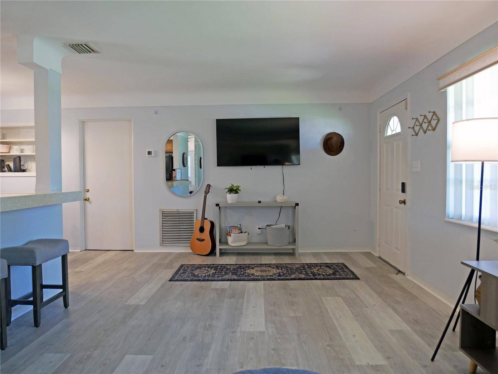 St Petersburg, FL 33710,2855 52ND LN N