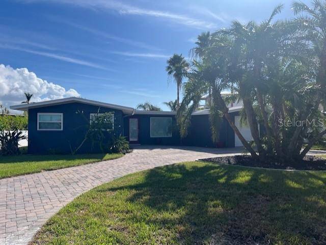 Redington Shores, FL 33708,227 176TH TERRACE DR E