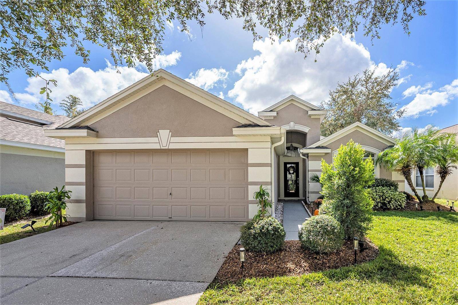 Lutz, FL 33558,5520 TERRAIN DE GOLF DR