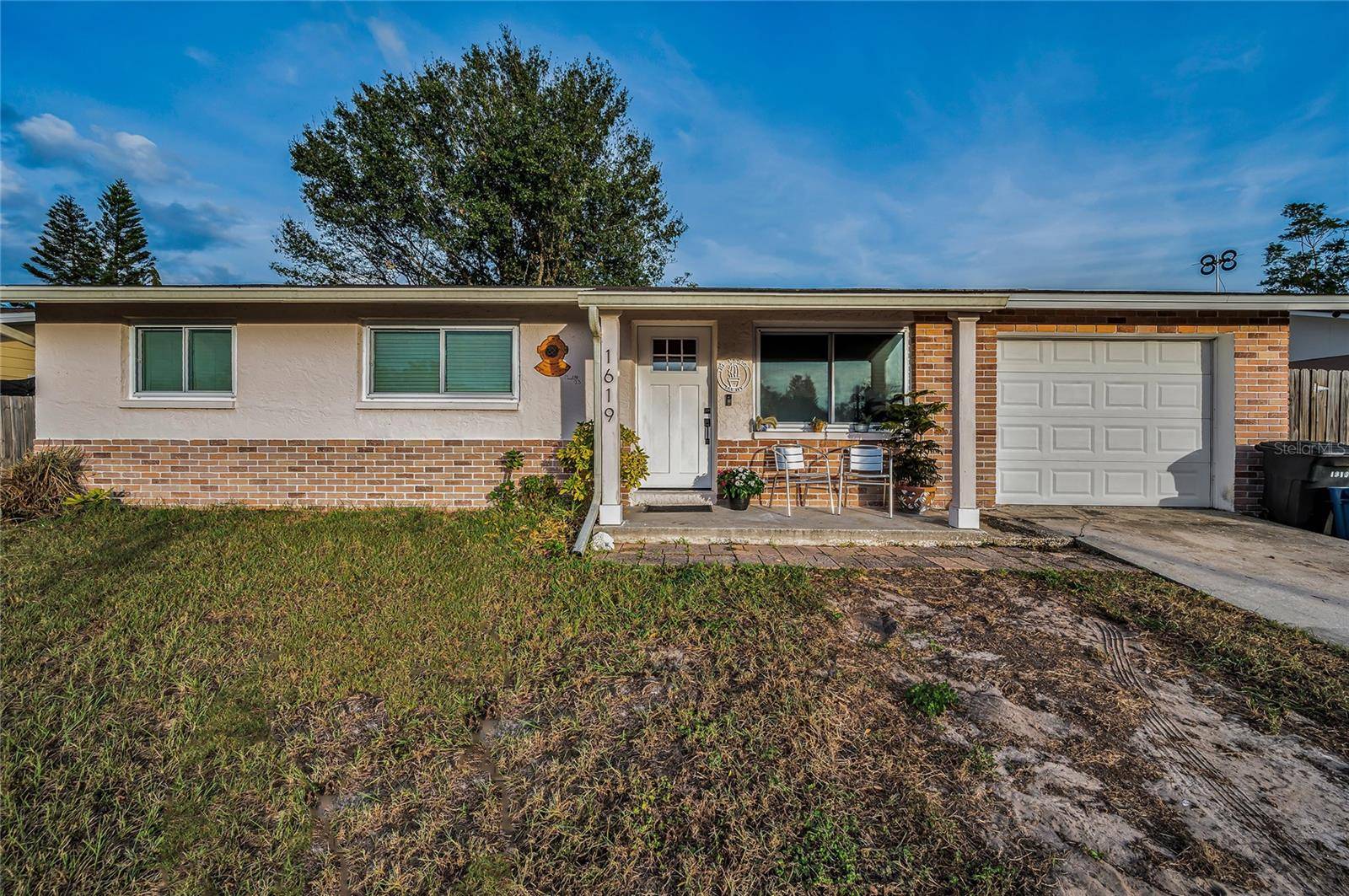 Tarpon Springs, FL 34689,1619 COPPERTREE DR