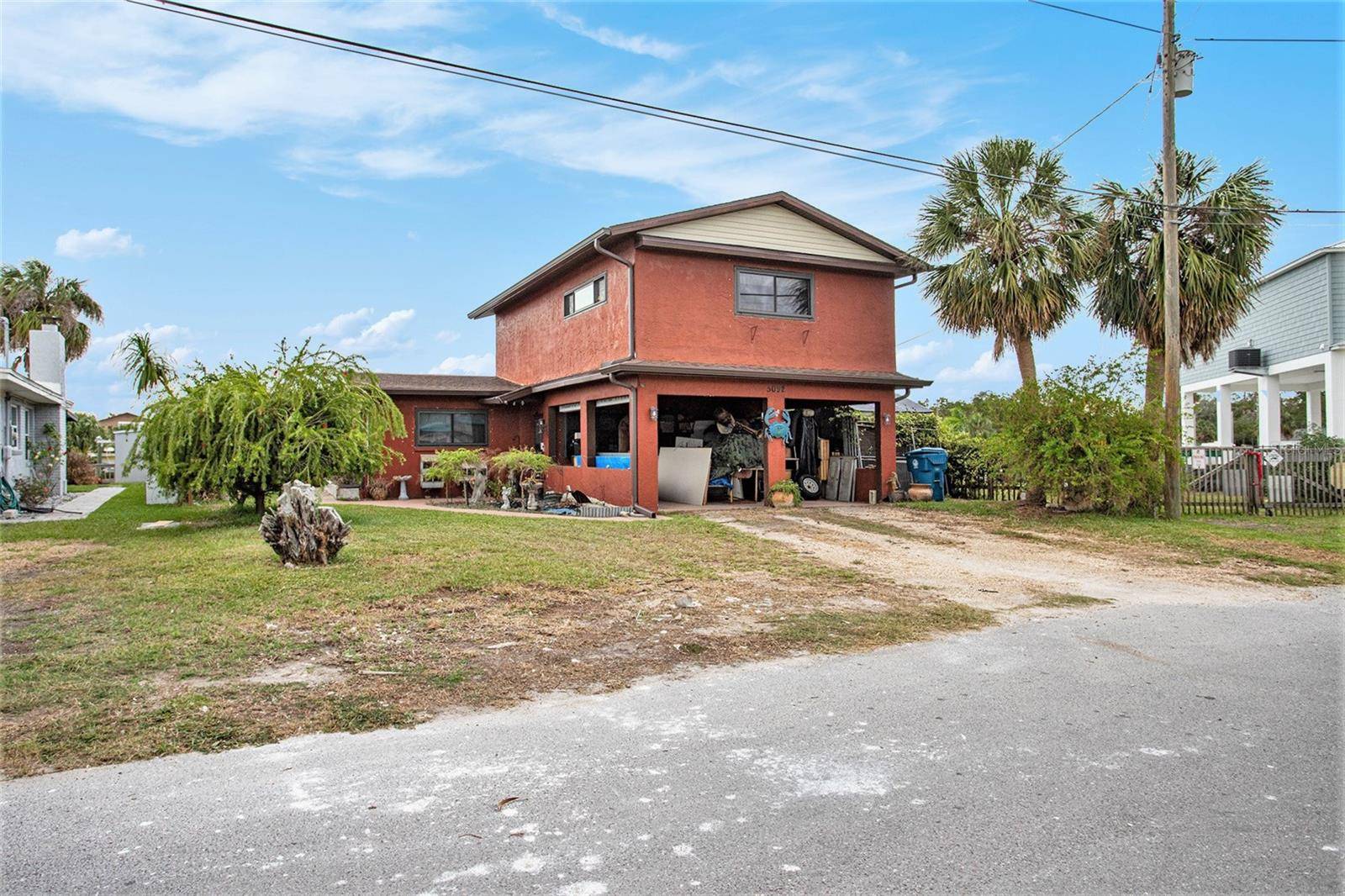 Hernando Beach, FL 34607,5092 CEDARBROOK LN