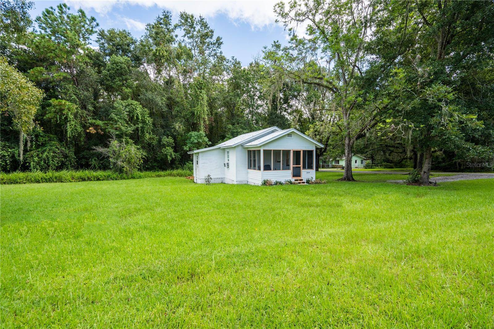 Brooksville, FL 34601,209 PALM LN