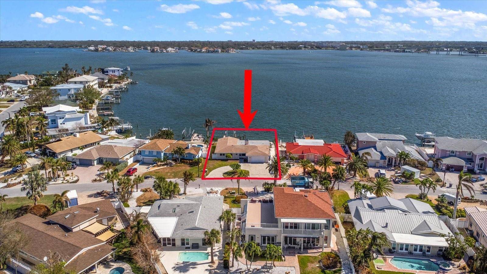 Belleair Beach, FL 33786,2187 LOUISA DR