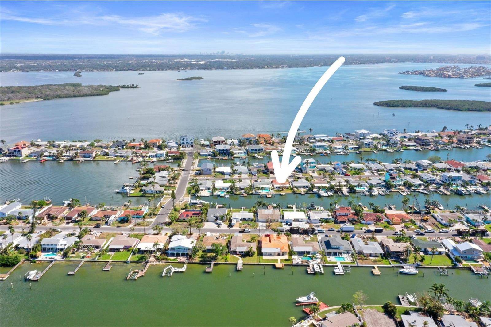 Madeira Beach, FL 33708,568 LILLIAN DR