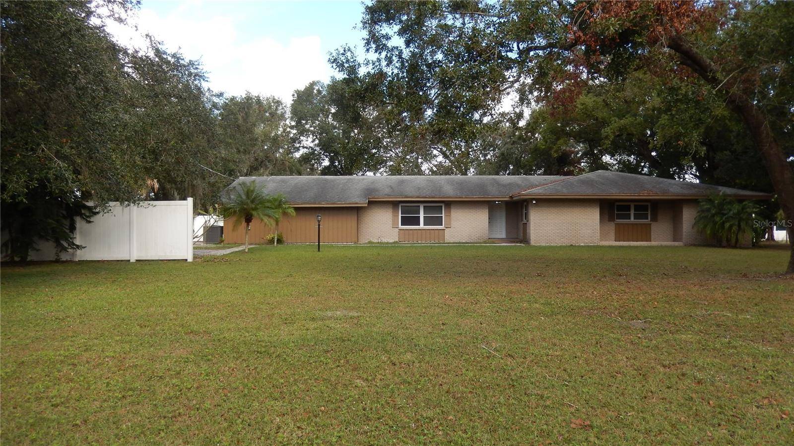 Plant City, FL 33565,3706 JOE SANCHEZ RD