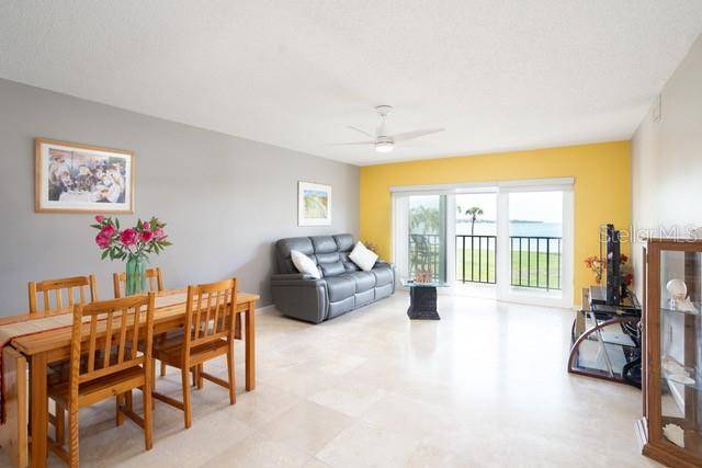 St Petersburg, FL 33711,7530 SUNSHINE SKYWAY LN S #116