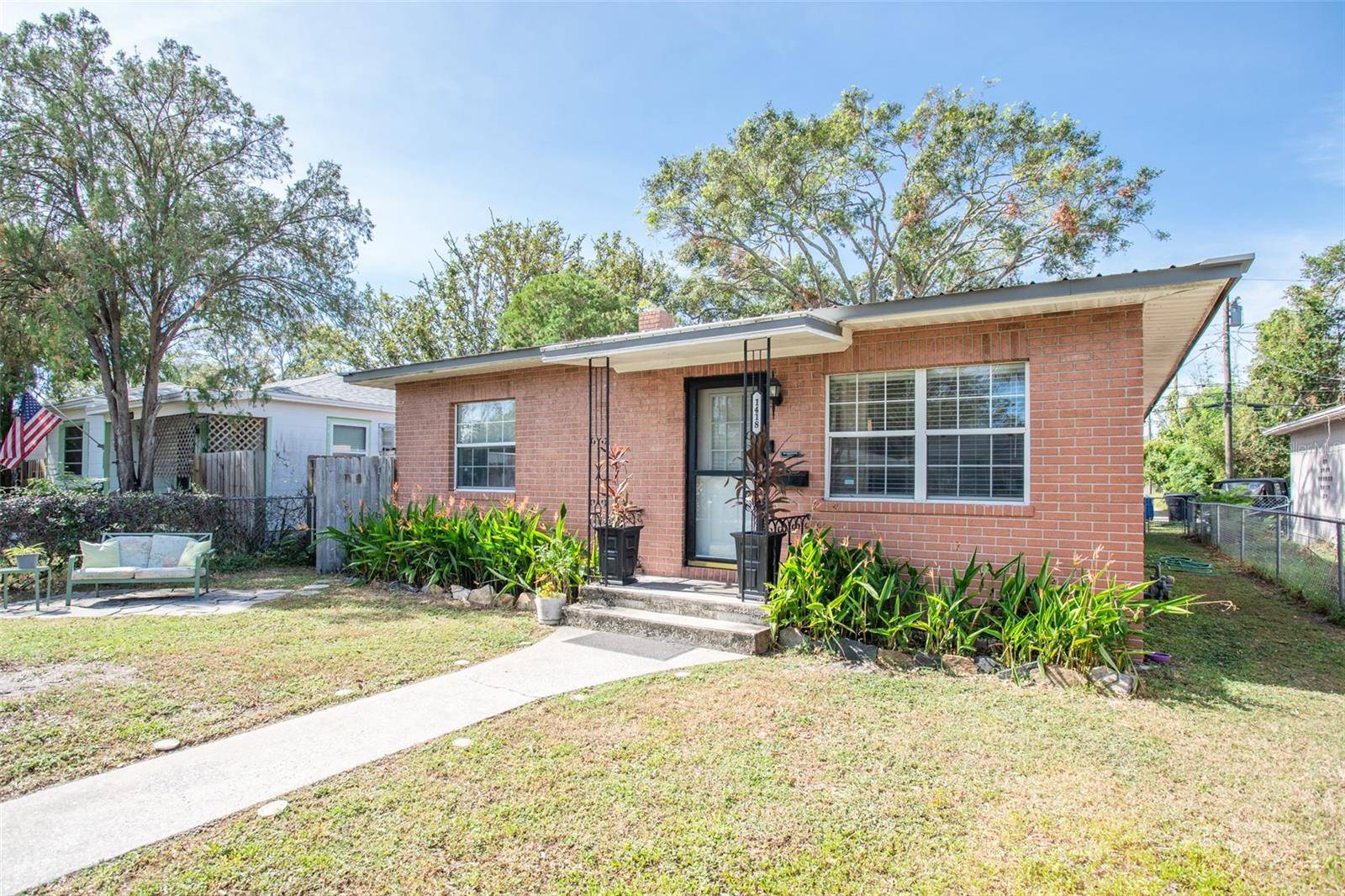 St Petersburg, FL 33713,1418 26TH ST N