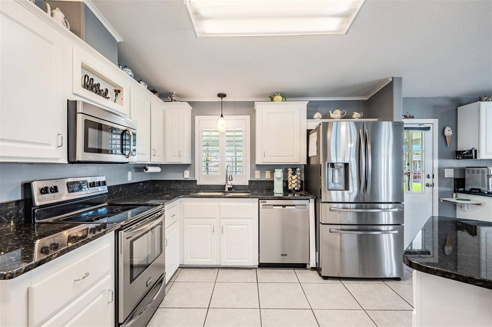 Zephyrhills, FL 33541,37635 GILL AVE
