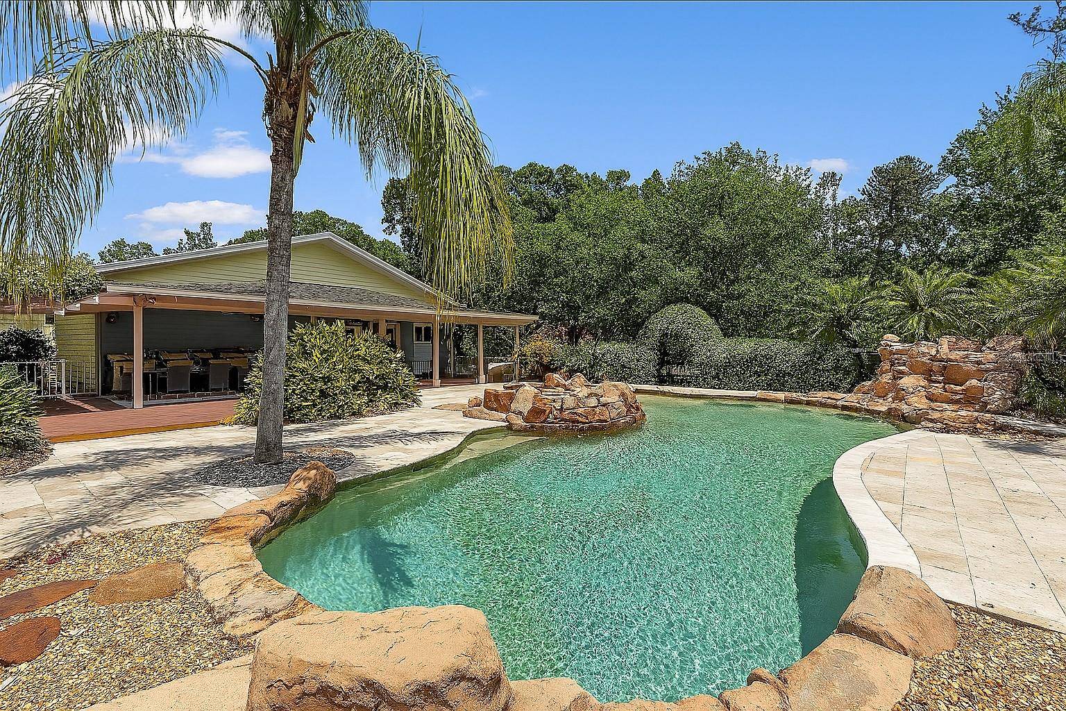 Lutz, FL 33559,2501 RUSTIC OAKS DR