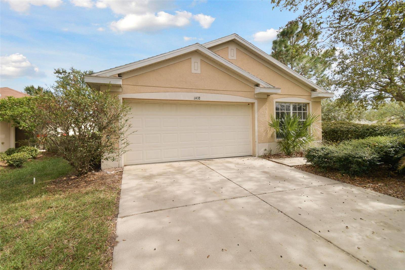 Riverview, FL 33569,11438 CRESTLAKE VILLAGE DR