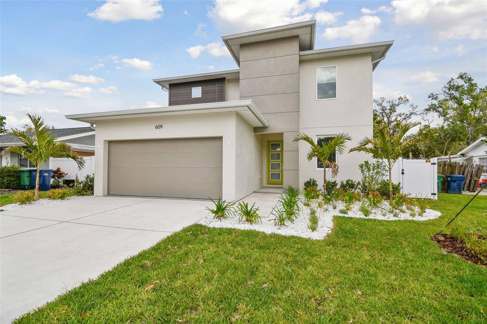 Tampa, FL 33609,609 N BRADFORD AVE