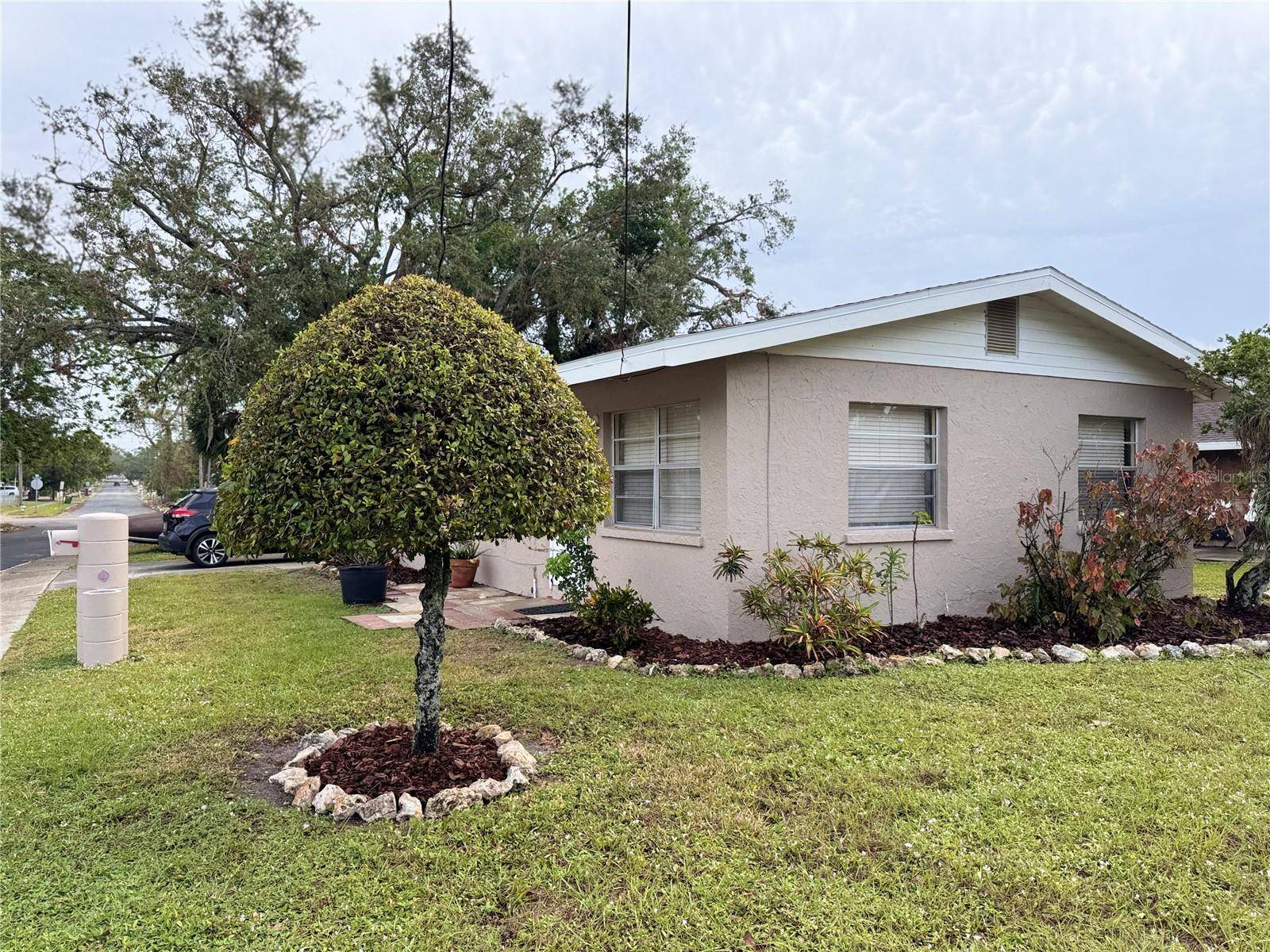 Sarasota, FL 34234,1598 29TH ST