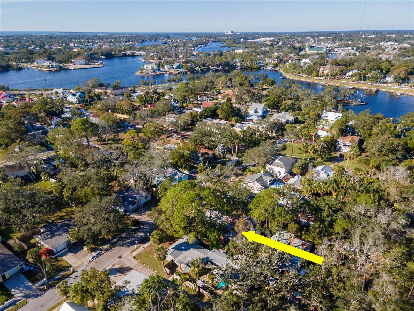 Tarpon Springs, FL 34689,223 BATH ST