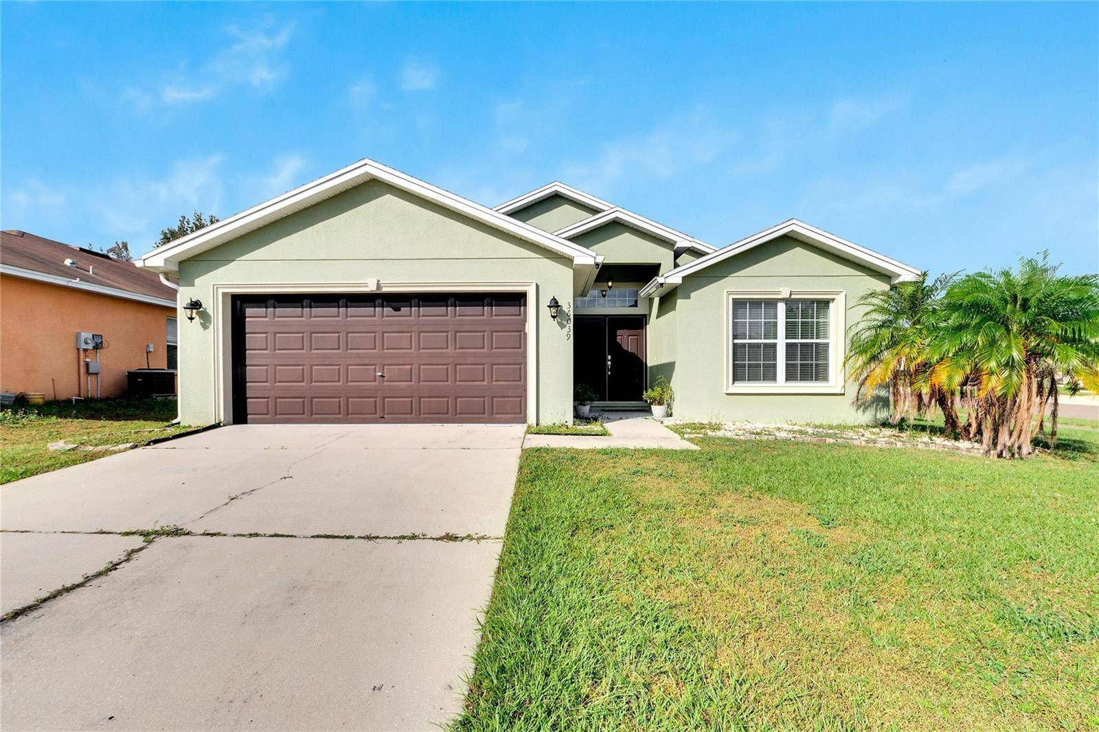 Zephyrhills, FL 33541,36039 LAGUNA HILLS CIR