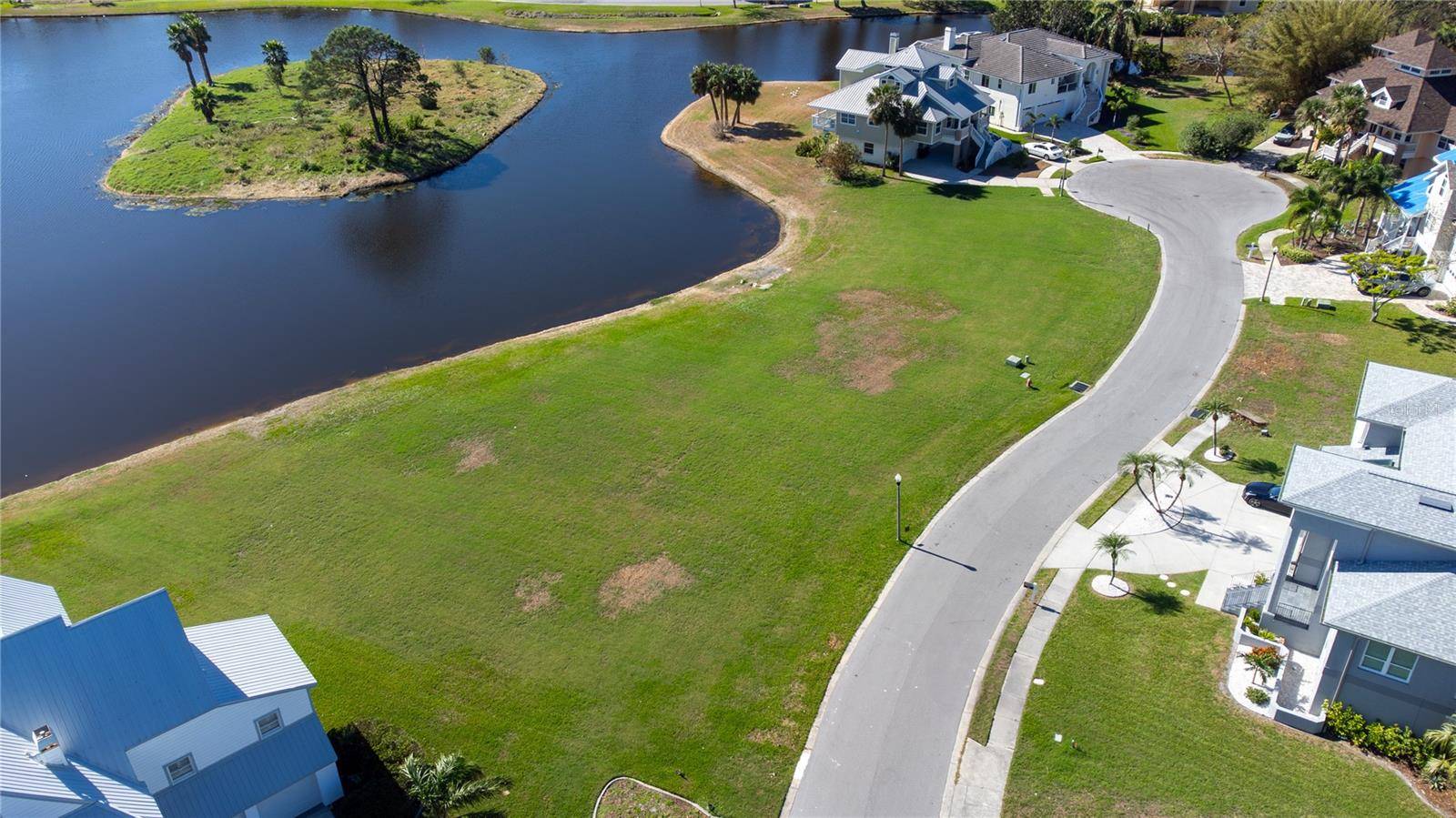 Tarpon Springs, FL 34689,85 SANDPIPER POINTE CT