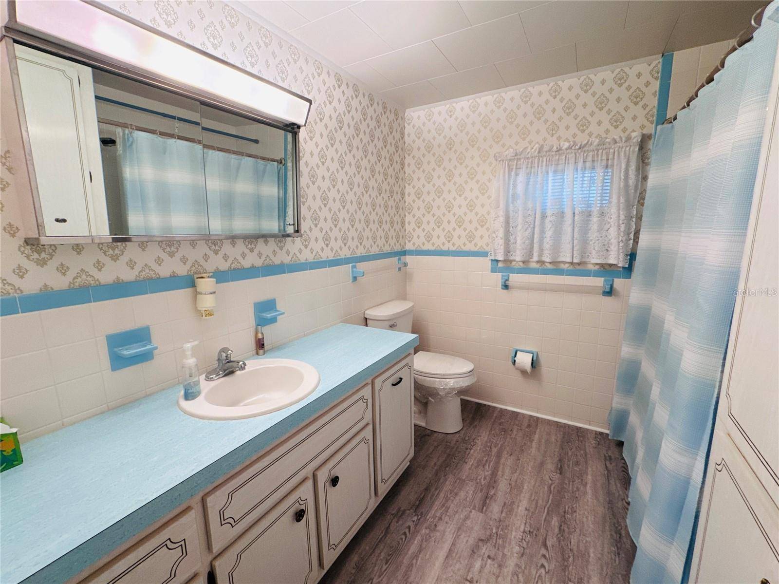 Clearwater, FL 33764,2331 BELLEAIR RD #611