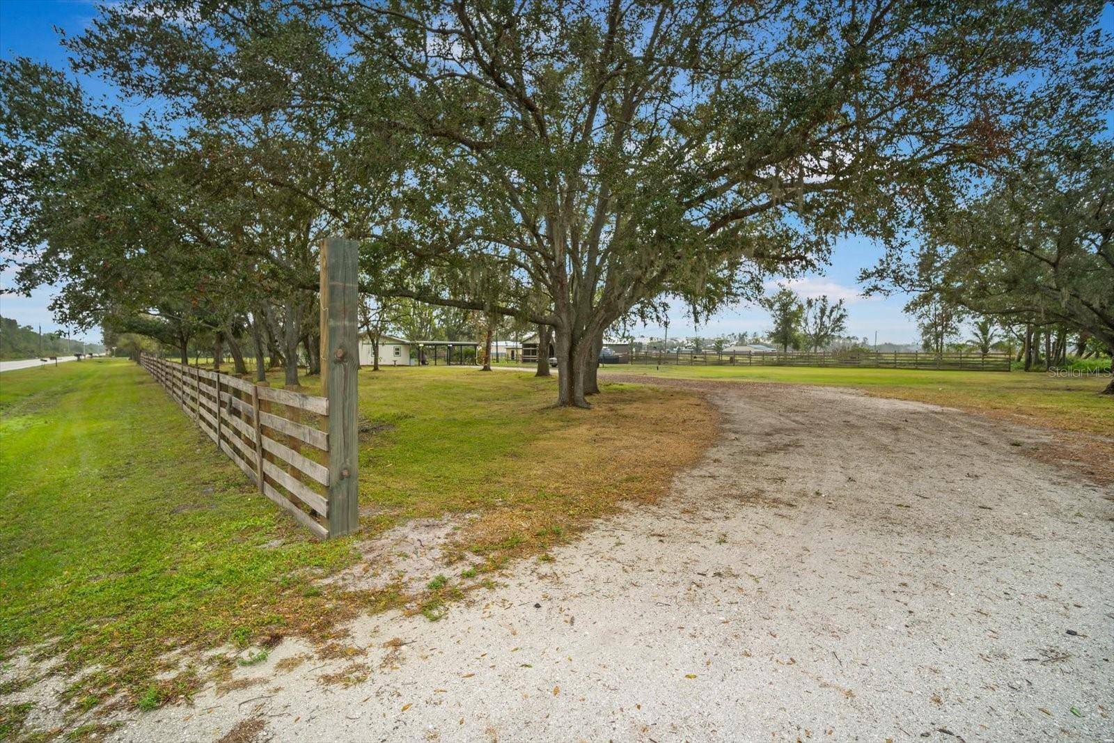 Arcadia, FL 34266,3817 SE COUNTY ROAD 760A