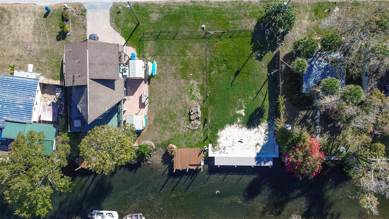 Weeki Wachee, FL 34607,5327 CIRCLE DR