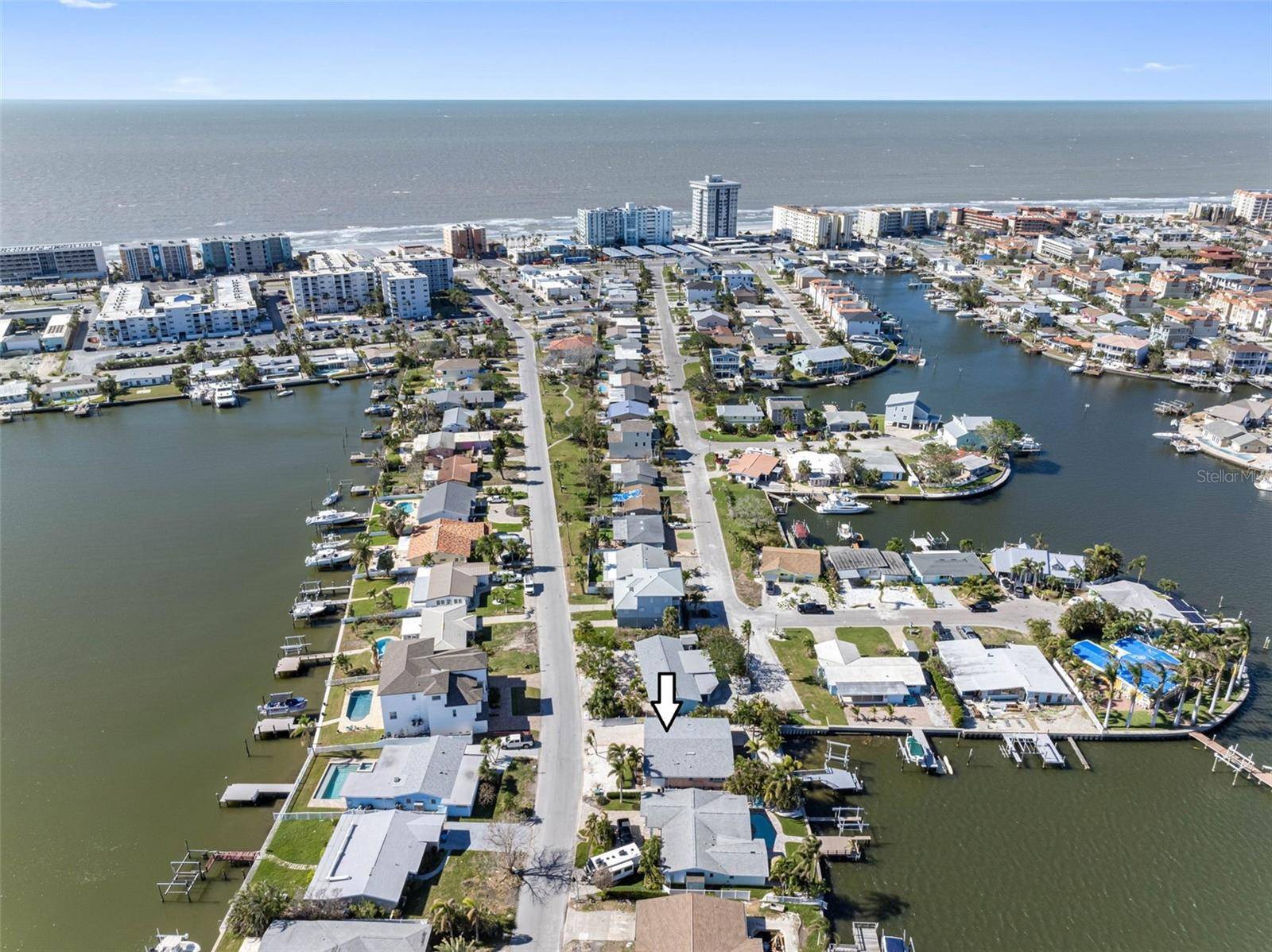 North Redington Beach, FL 33708,308 173RD AVE E