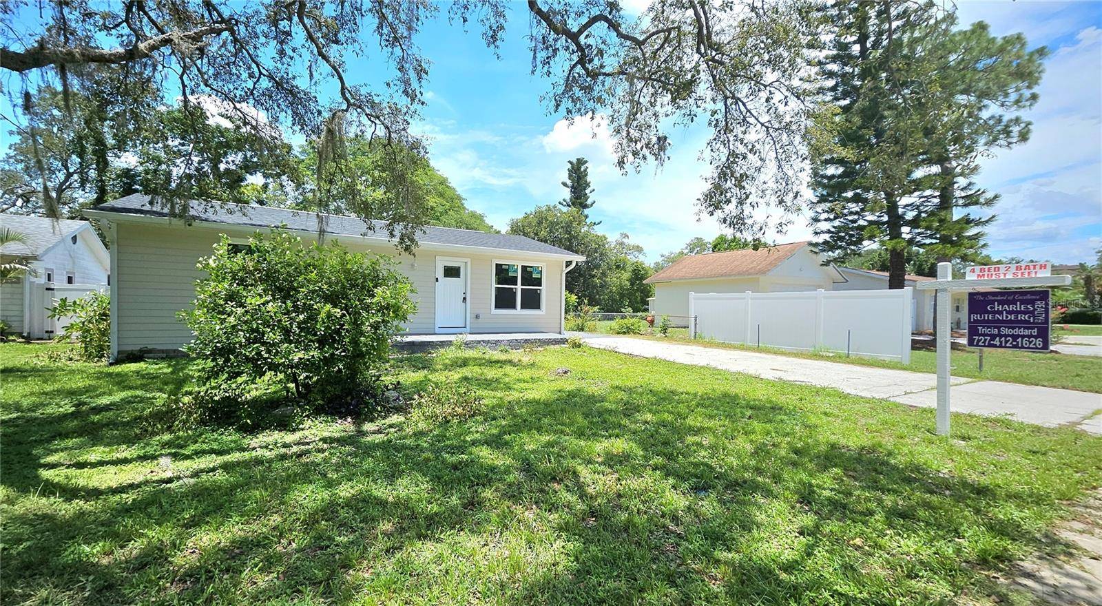 Palm Harbor, FL 34683,3562 FISHER RD
