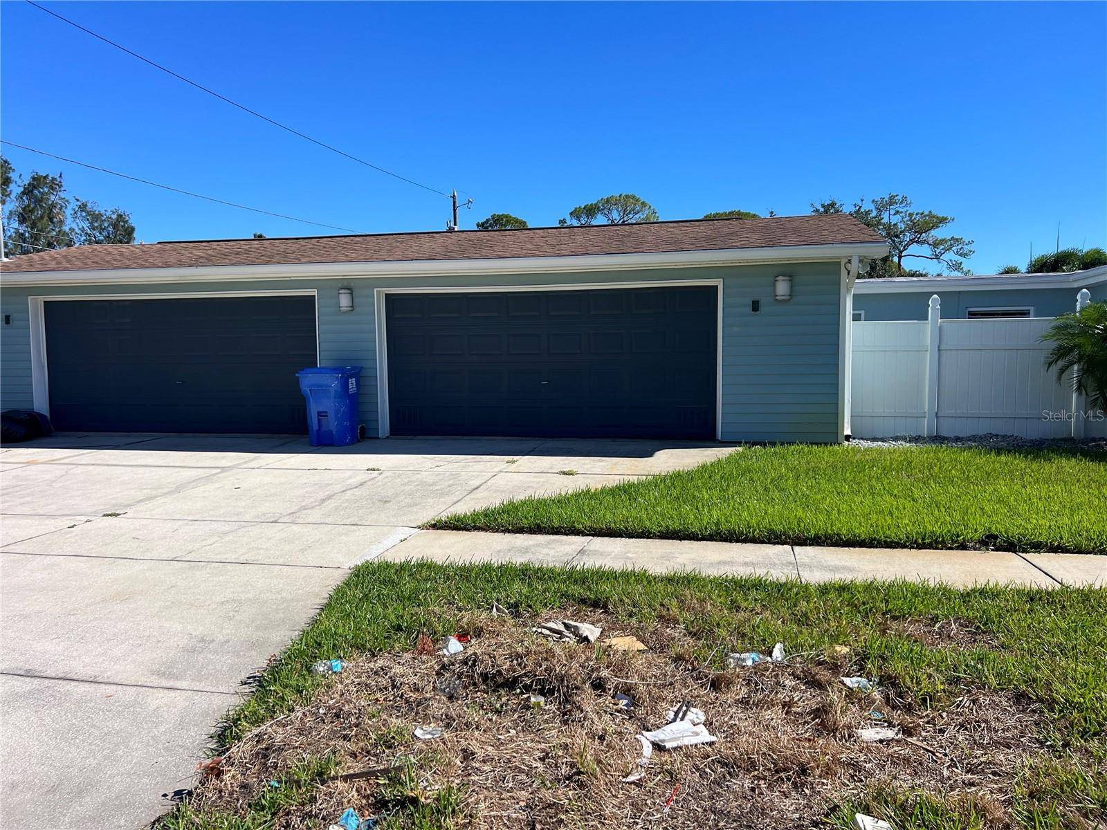 St Petersburg, FL 33702,205 81ST AVE NE