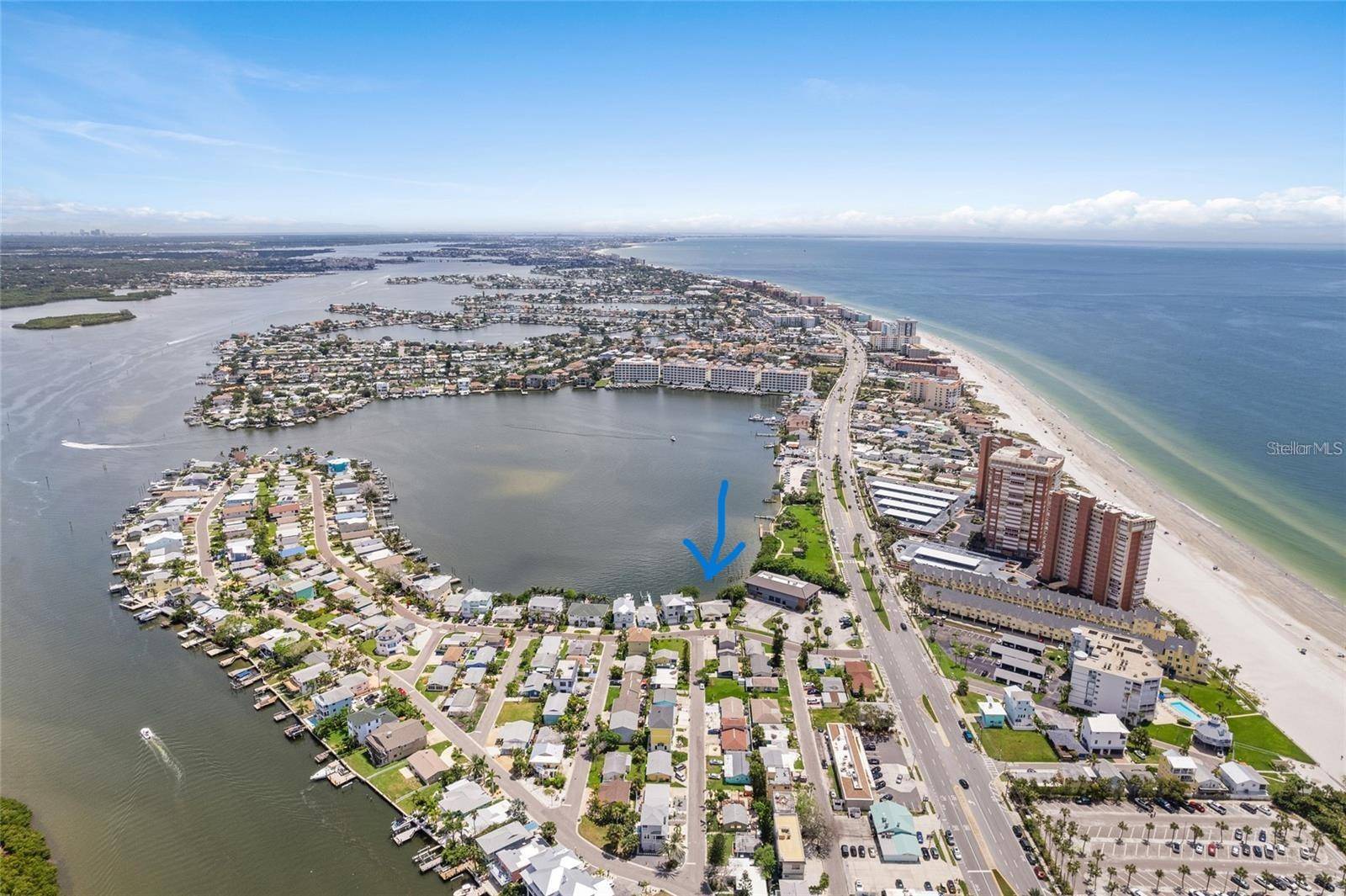 Redington Shores, FL 33708,109 180TH AVE E