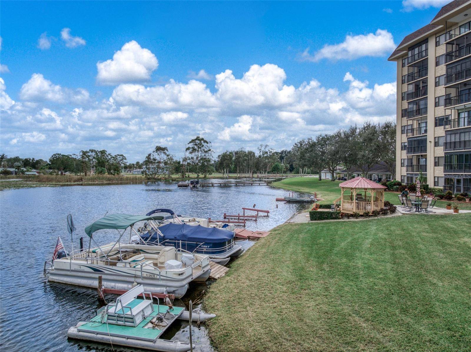 Lake Placid, FL 33852,117 COUNTRY CLUB DR #503