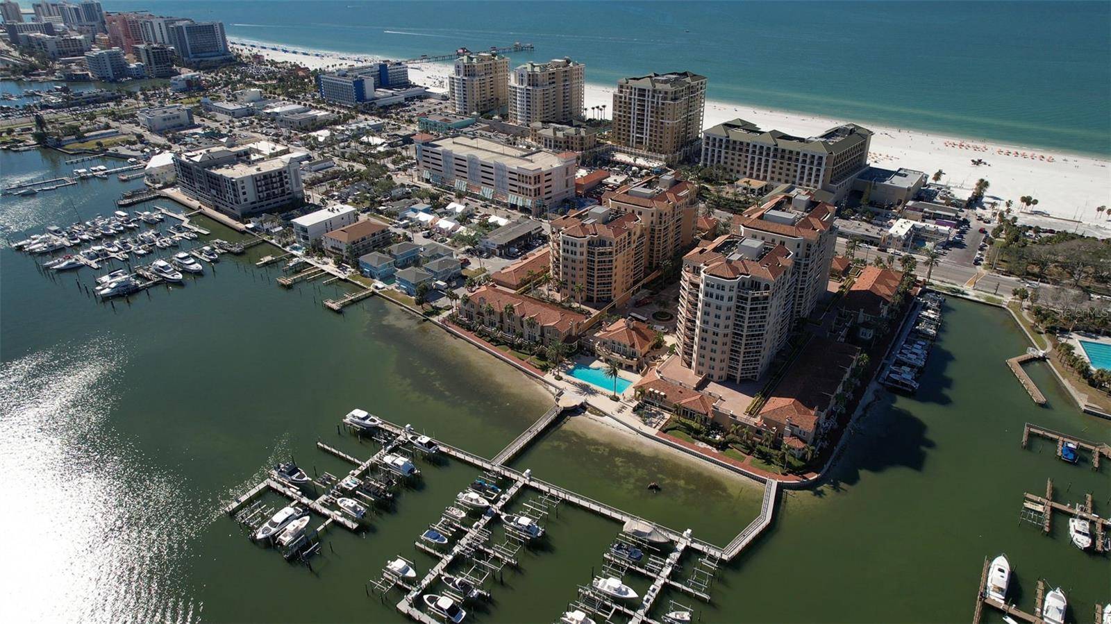 Clearwater Beach, FL 33767,501 MANDALAY AVE #309