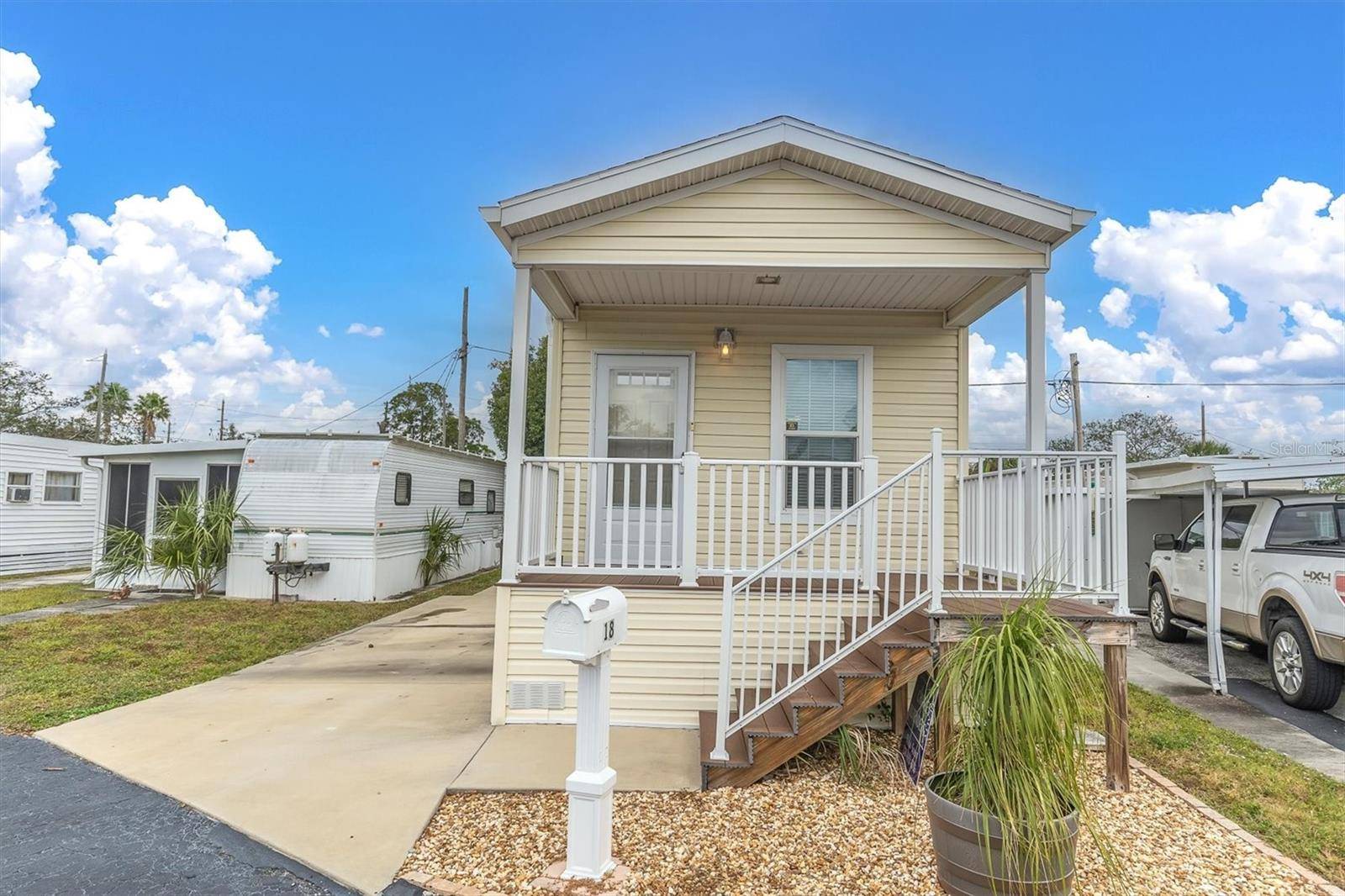 St Petersburg, FL 33710,7801 34TH AVE N #18