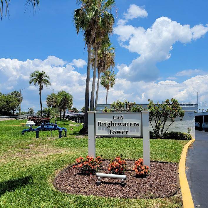 Saint Petersburg, FL 33704,1365 SNELL ISLE BLVD NE #2B