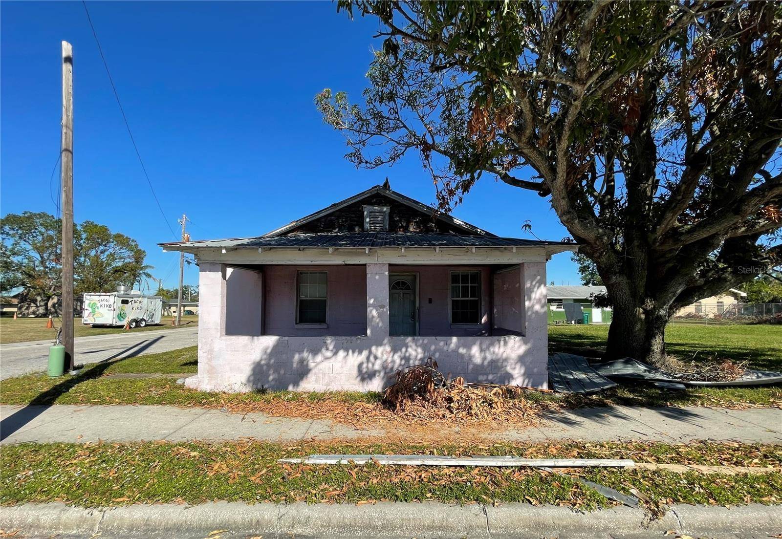 Palmetto, FL 34221,332 10TH ST W