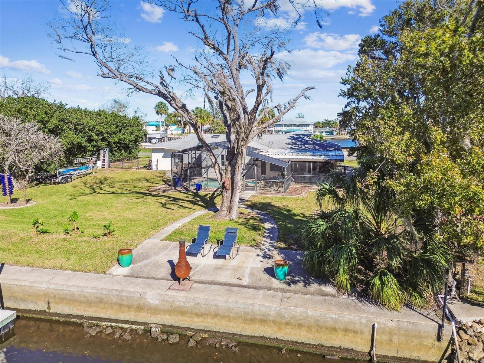 Crystal River, FL 34429,2176 N WATERSEDGE DR
