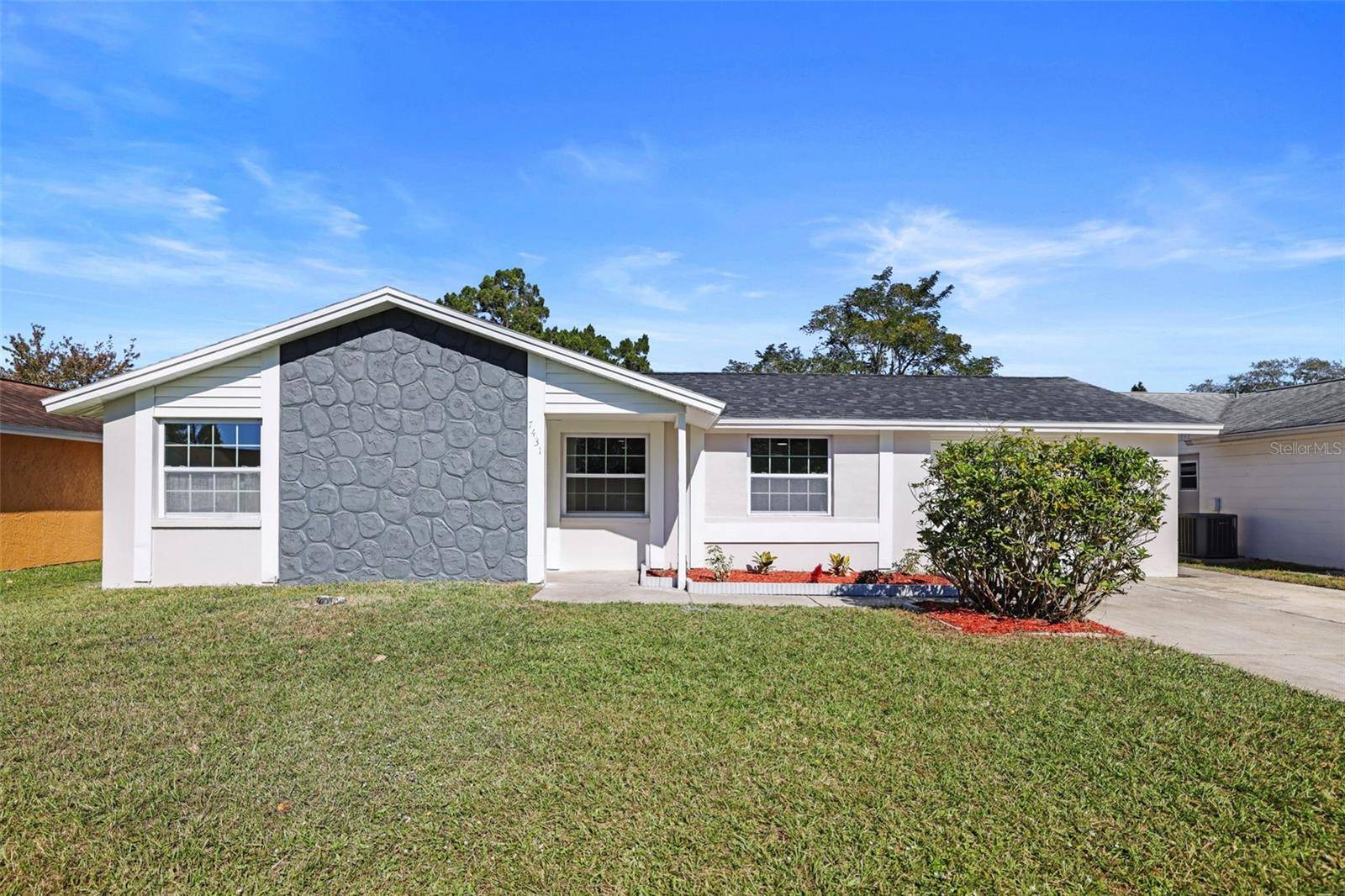 New Port Richey, FL 34655,7431 DAGGETT TER