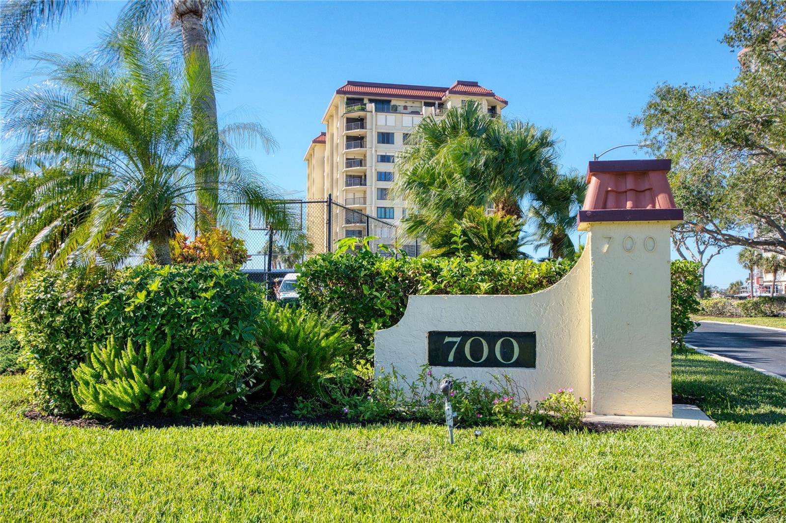 Clearwater Beach, FL 33767,700 ISLAND WAY #206