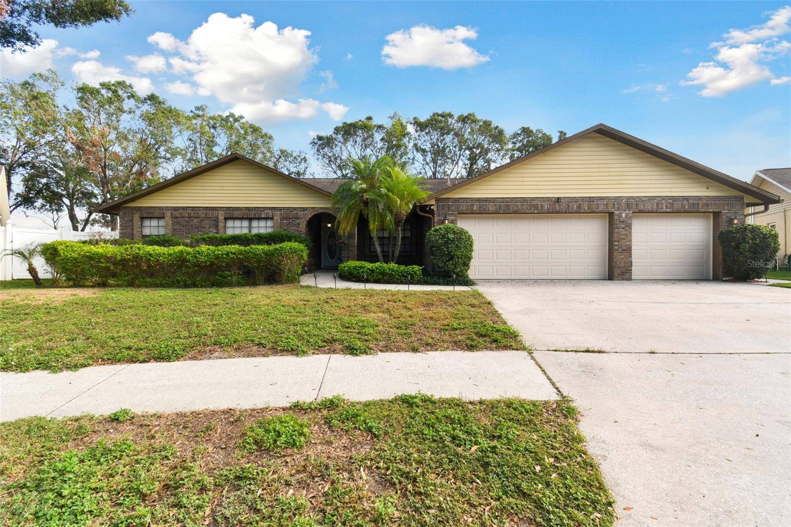 Brandon, FL 33510,1121 BELLADONNA DR