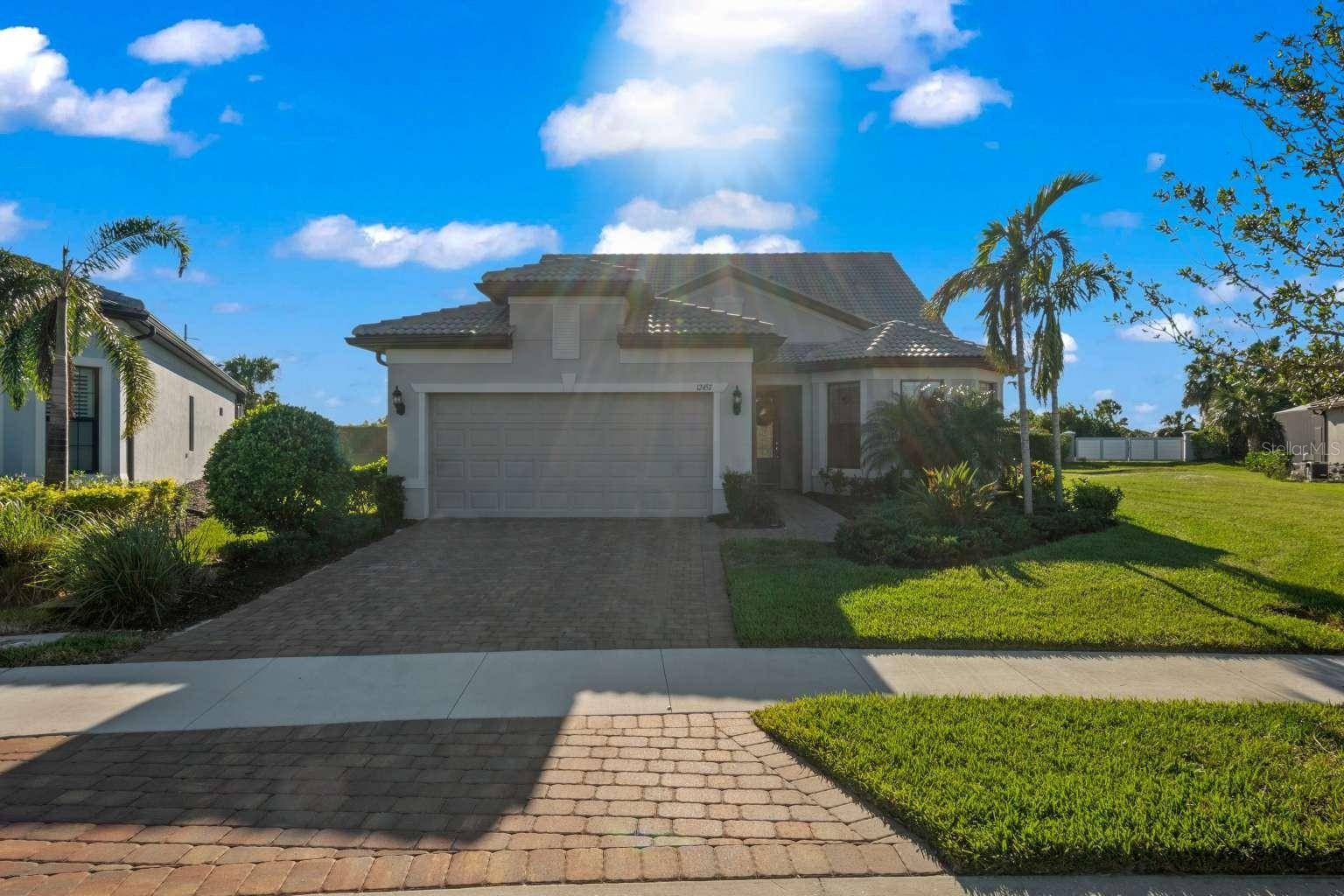 Sarasota, FL 34238,12457 GOLDEN SAGE DR