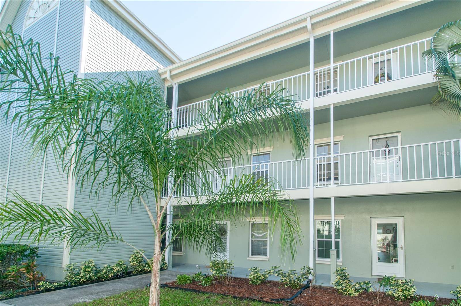 Dunedin, FL 34698,330 PROMENADE DR #207