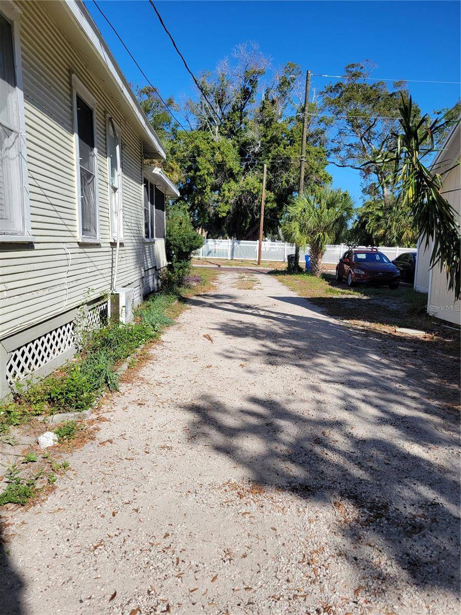 Saint Petersburg, FL 33705,630 34TH AVE S #UNIT#B