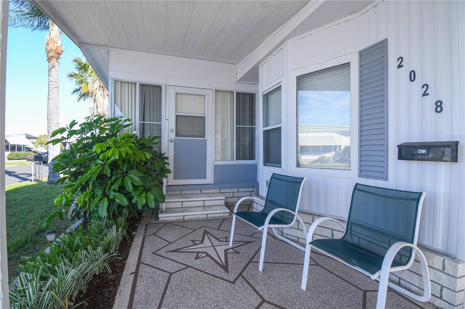 Holiday, FL 34691,2028 OAHU DR