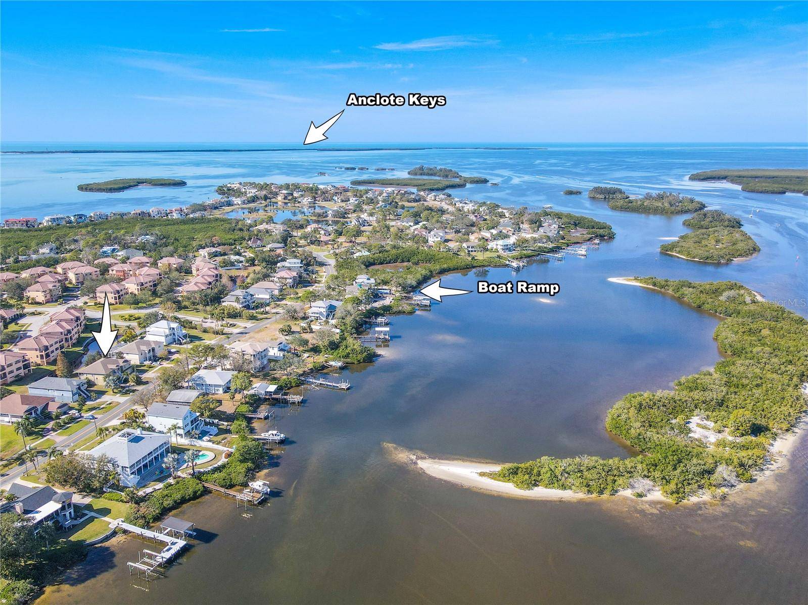 Tarpon Springs, FL 34689,1509 RIVERSIDE DR