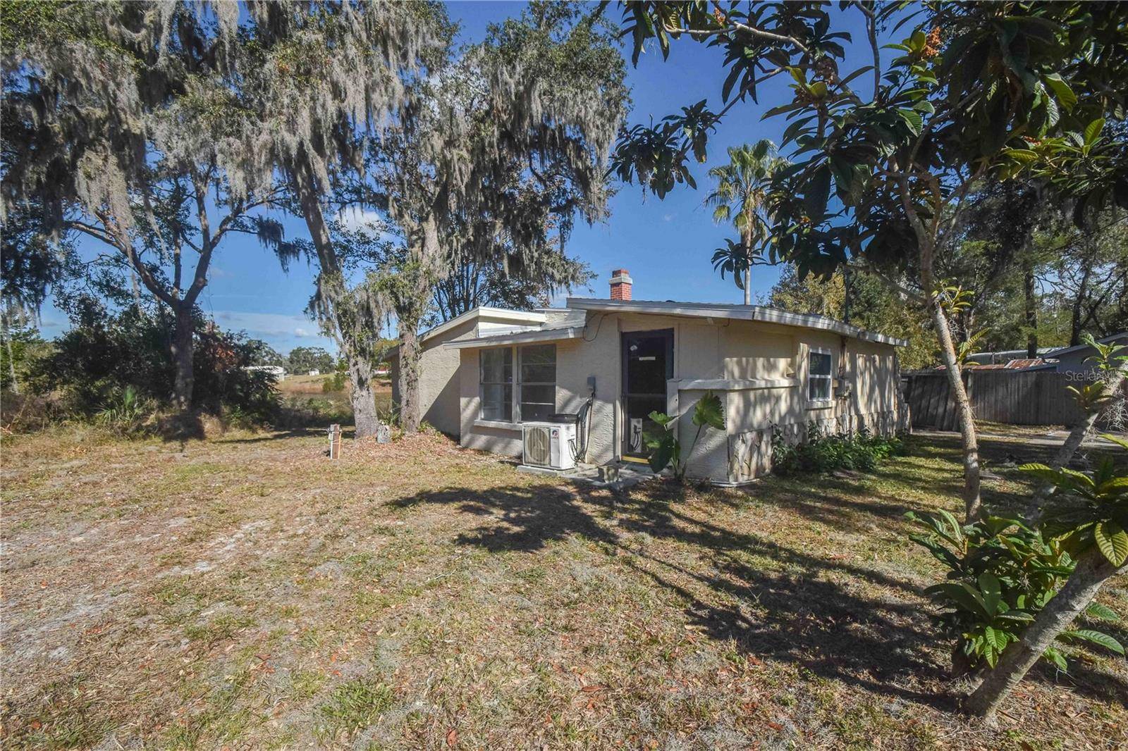 Weeki Wachee, FL 34613,9541 ROUND LAKE DR