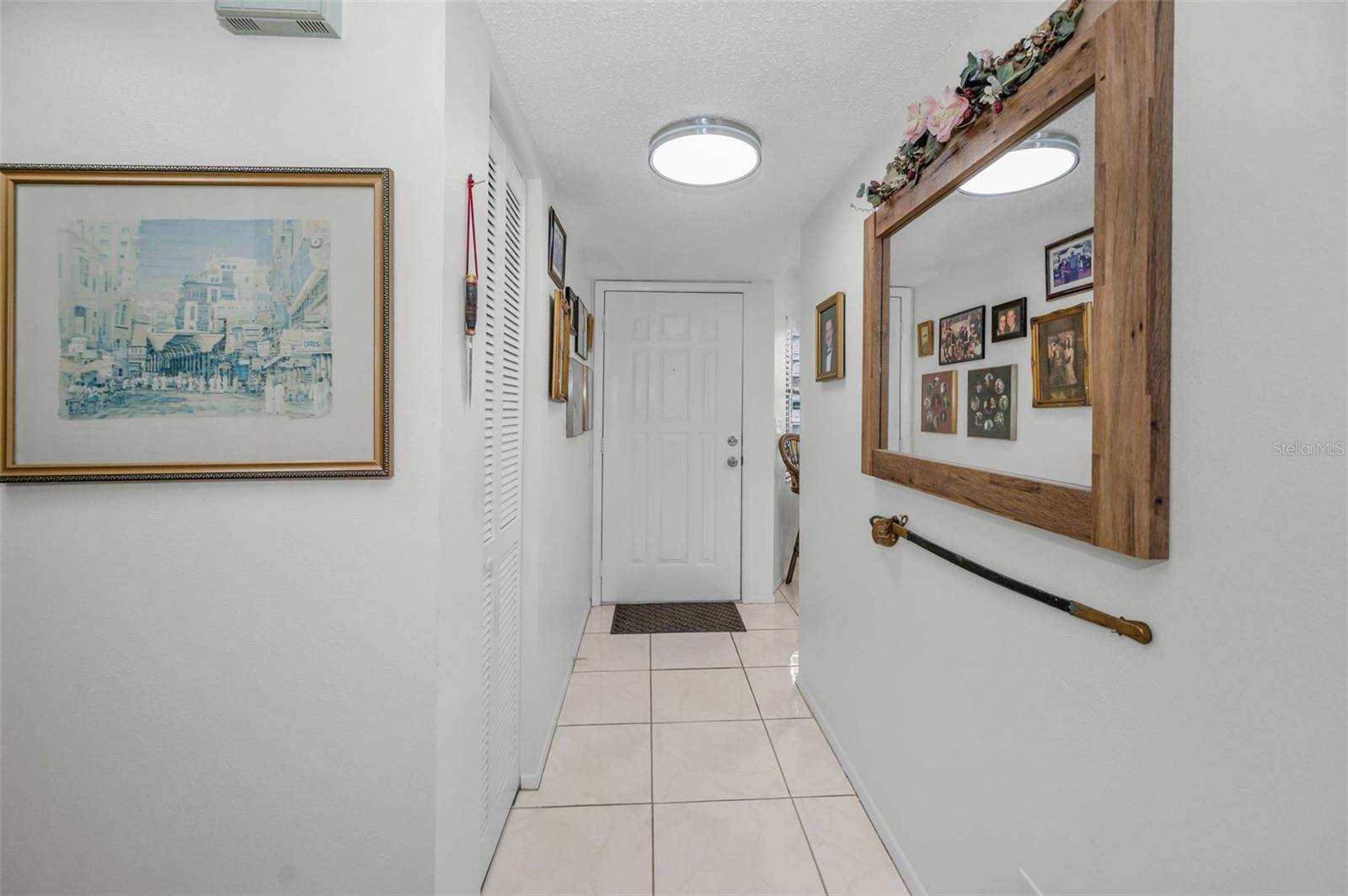 St Petersburg, FL 33709,5817 PARK ST N #204