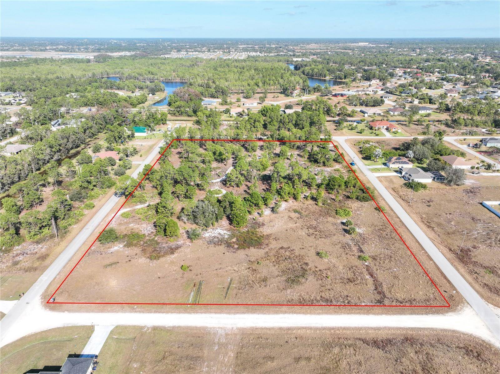 Lehigh Acres, FL 33974,720 FERNDALE AVE S