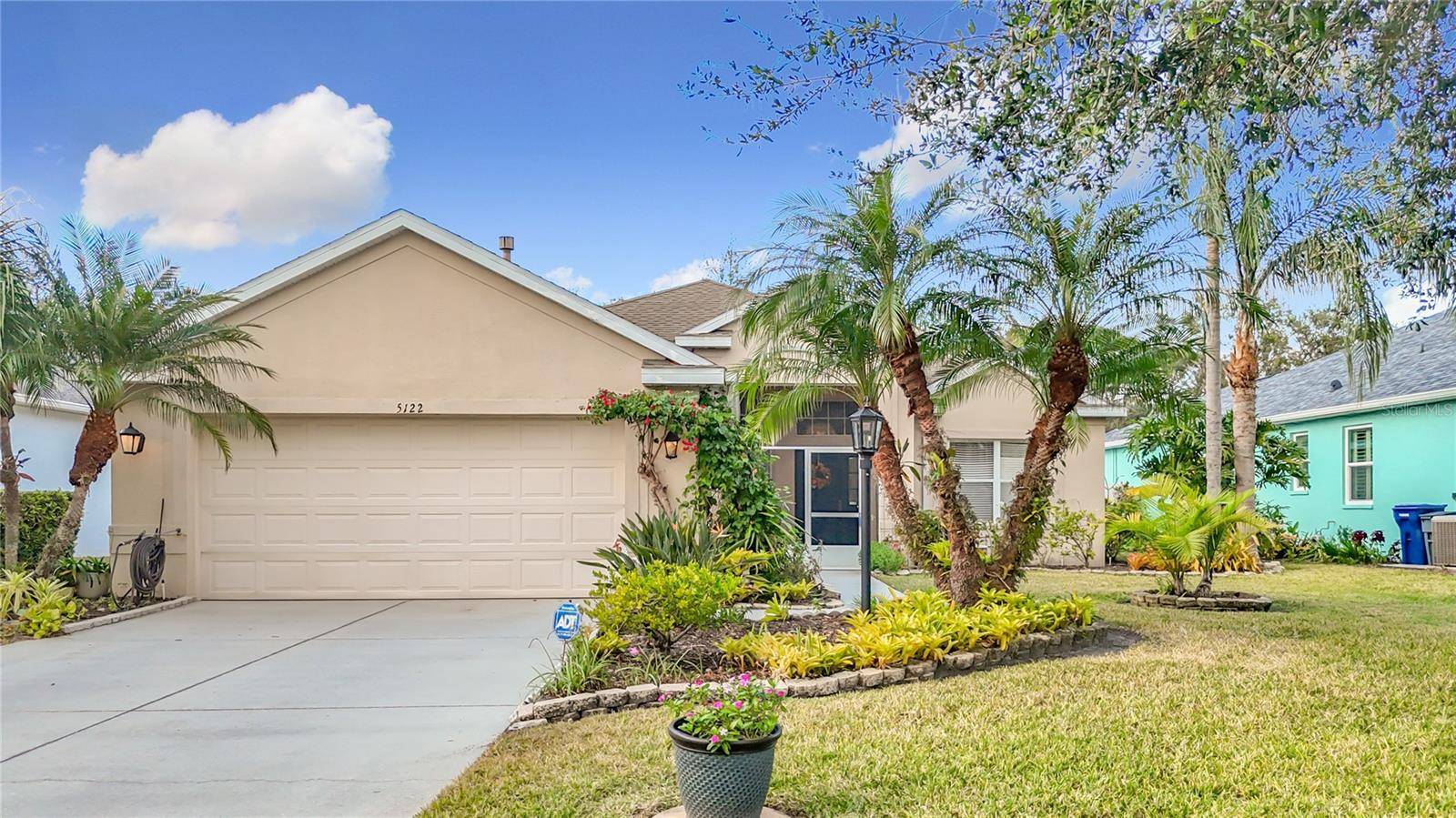 Sarasota, FL 34243,5122 CREEKSIDE TRL