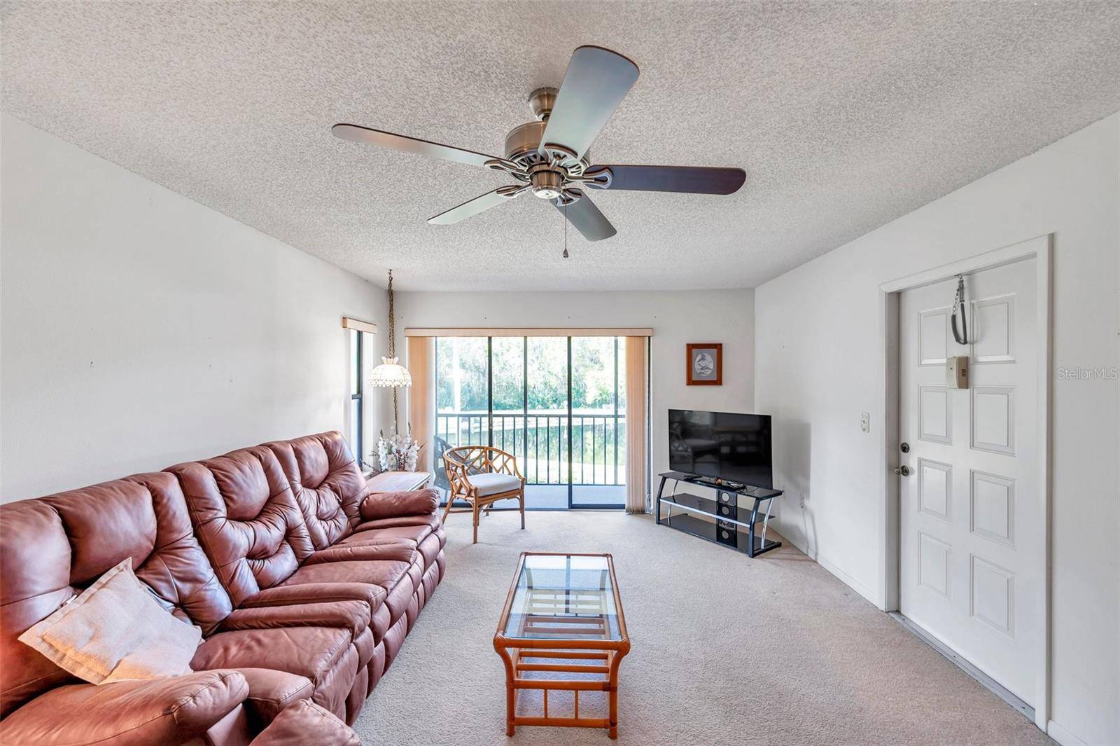 Tarpon Springs, FL 34688,1400 PINE GLEN LN #B2