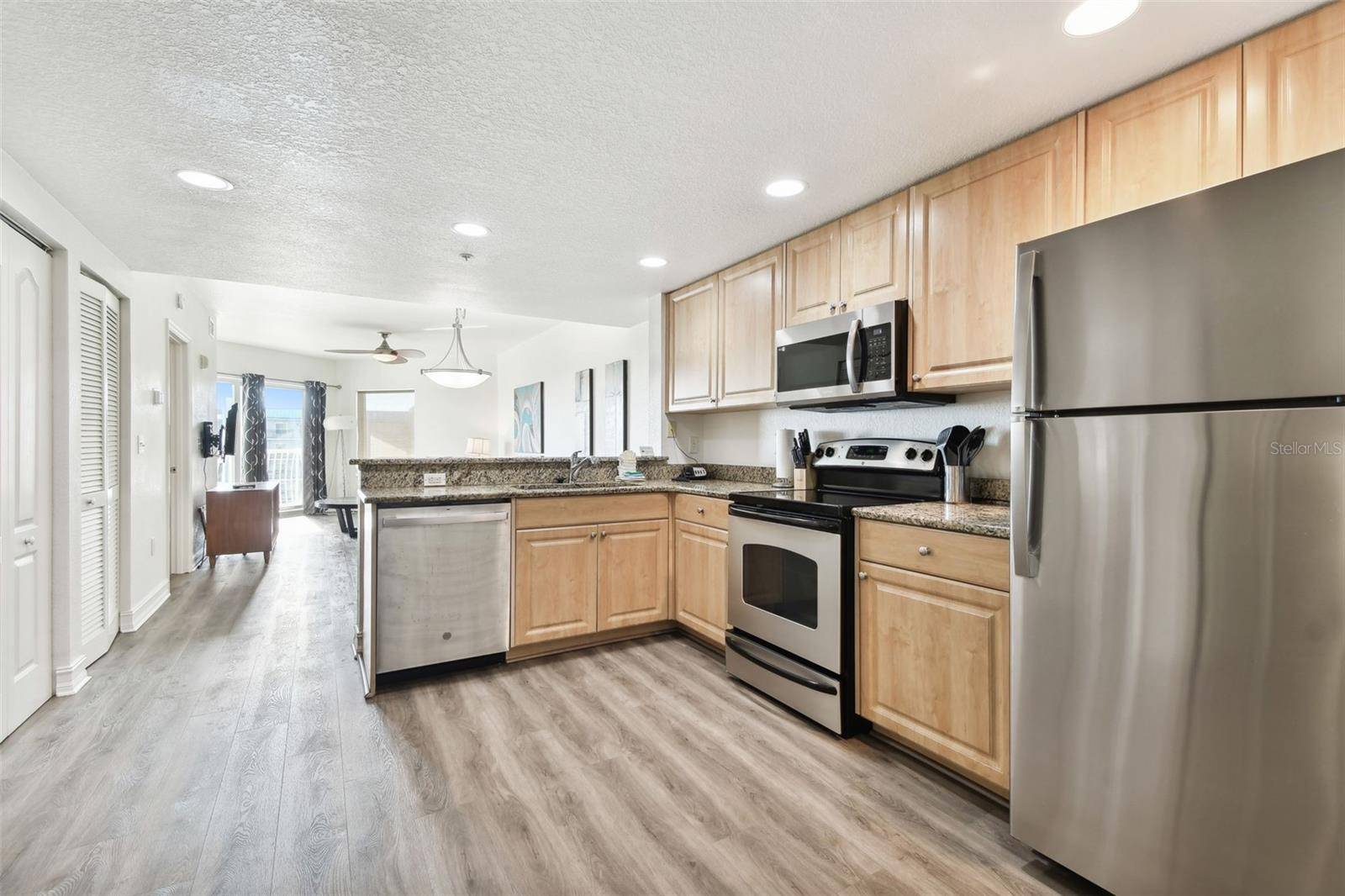 Treasure Island, FL 33706,11605 GULF BLVD #502
