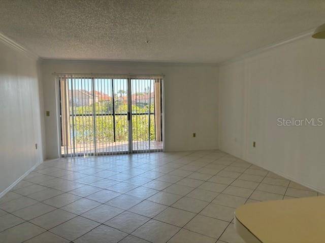 Clearwater, FL 33762,2400 FEATHER SOUND DR #913